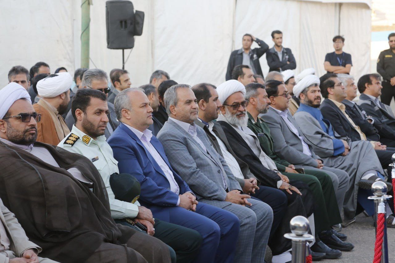 افتتاح سومین نمایشگاه کتاب گل‌گهر و نمایشگاه مسئولیت‌های اجتماعی منطقه گل‌گهر