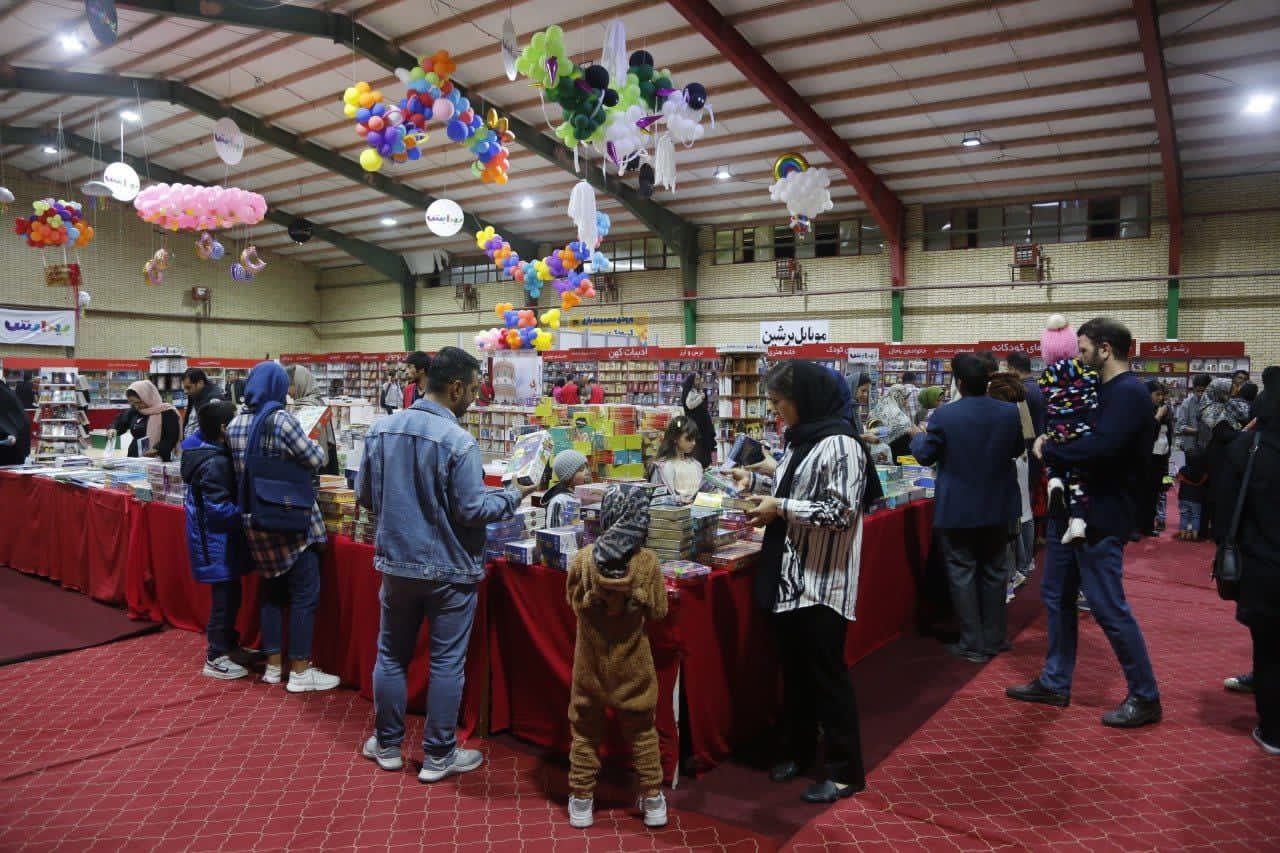 افتتاح سومین نمایشگاه کتاب گل‌گهر و نمایشگاه مسئولیت‌های اجتماعی منطقه گل‌گهر