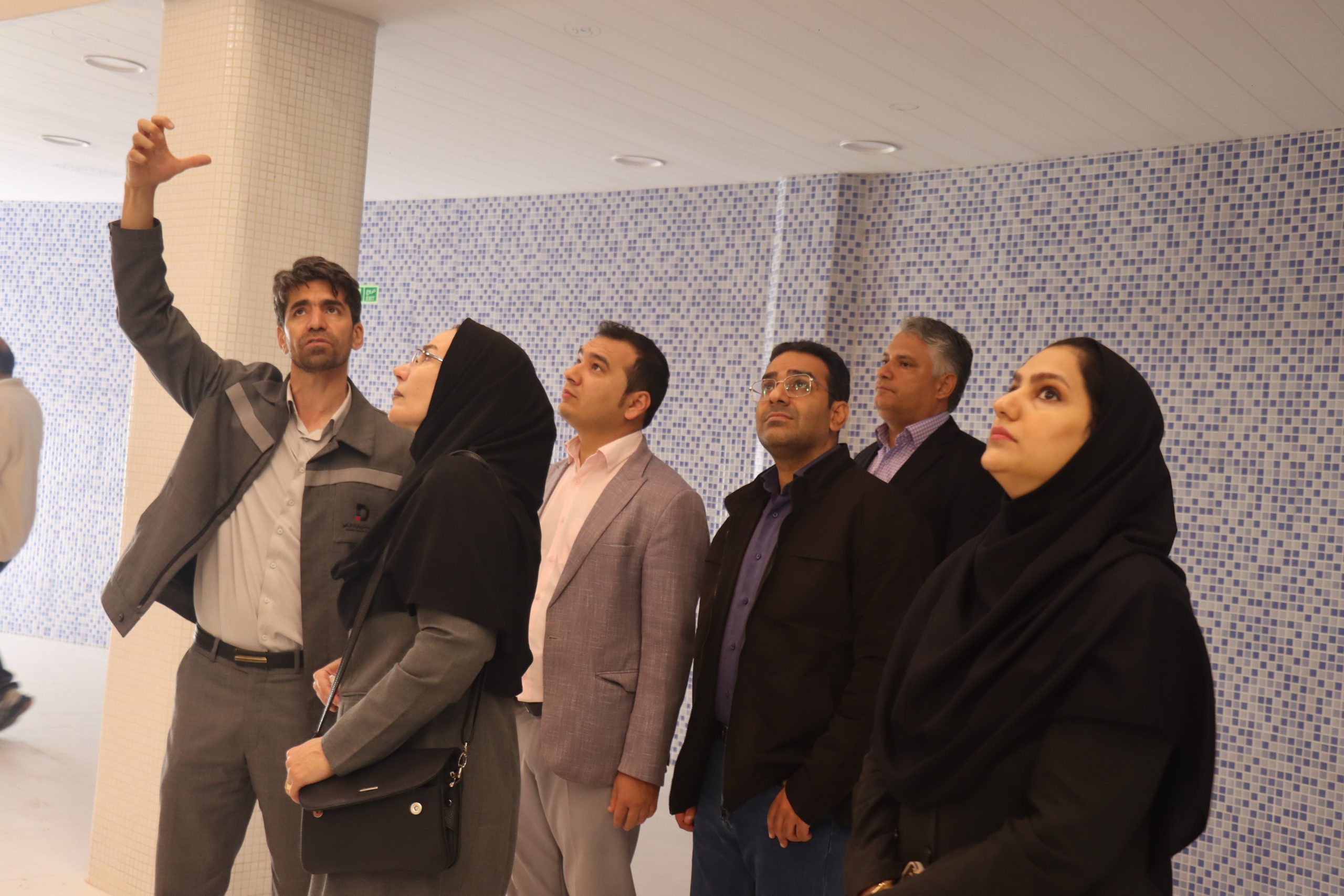 بازسازی پارک آبی دلفین سیرجان توسط توسعه آهن و فولاد گل گهر